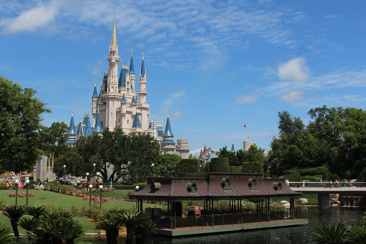 lugares para viajar com crianças - Disney, o sonho  de viagem de qualquer criança