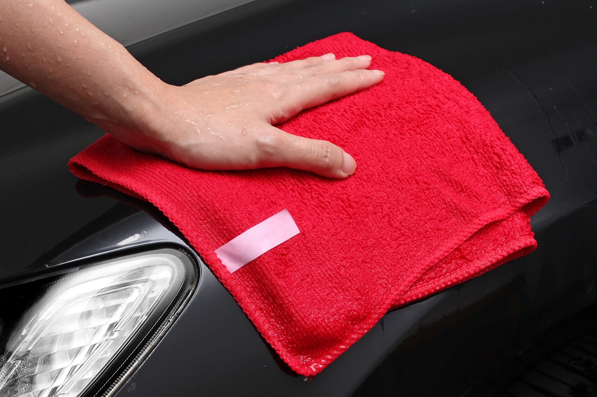 microfiber 3789848 1920 Como tirar o amarelado dos faróis do carro: veja aqui como fazer