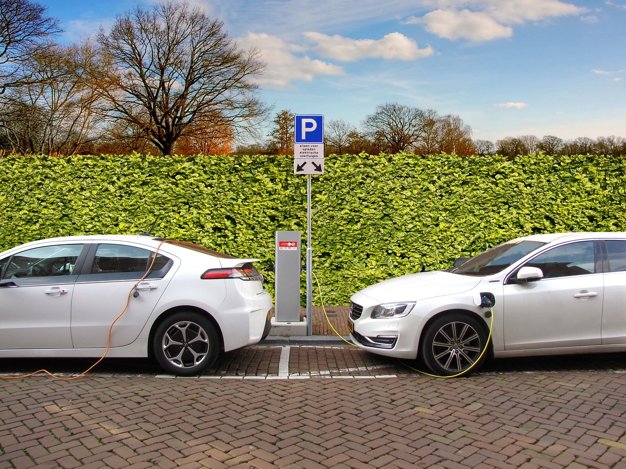 Como funciona a manutenção de carros elétricos no Brasil