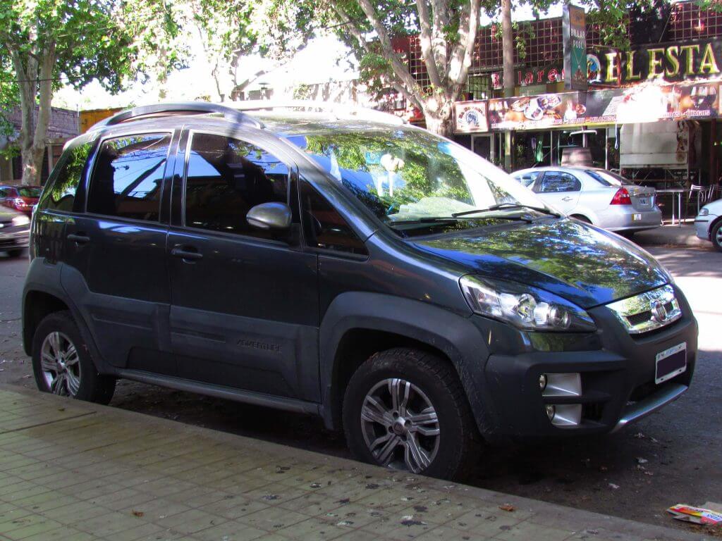 Confira quais foram os carros que saíram de linha em 2017 Confira quais foram os carros que saíram de linha em 2017