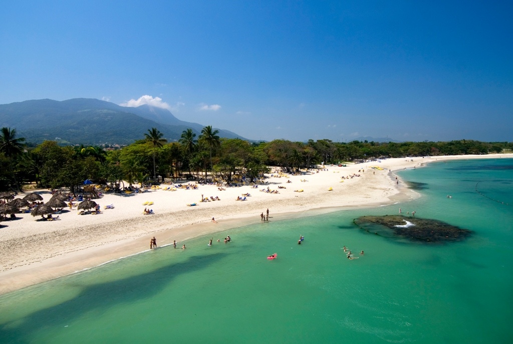 Beach in Costa Dorada 924788699 O Pacote de viagem para casal: as melhores opções para 2019