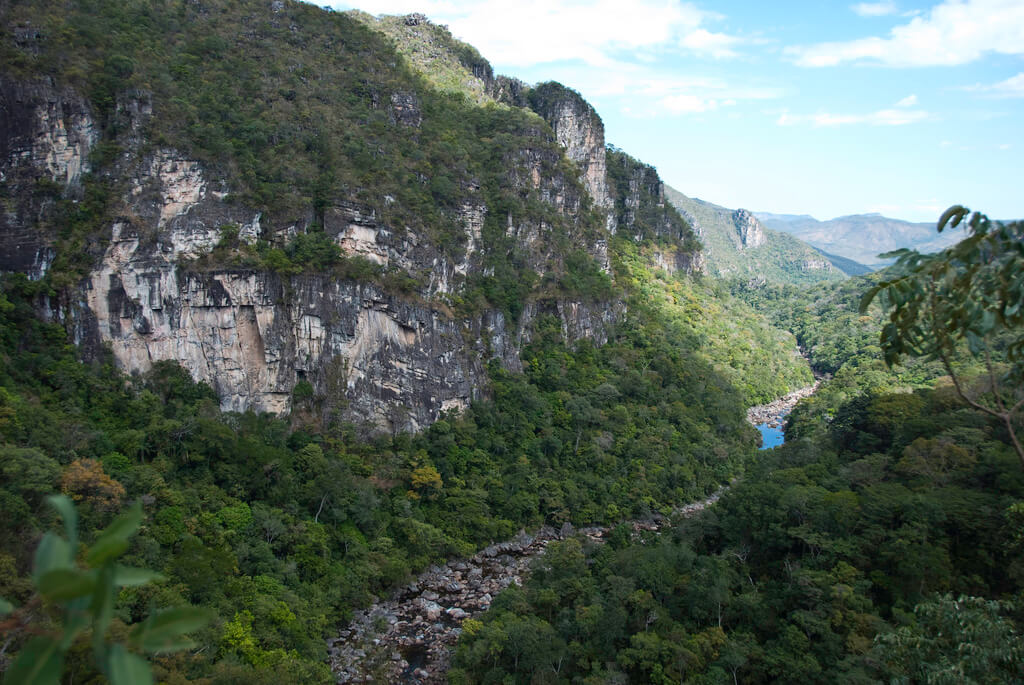 lugares para fazer escaladas no Brasil - Chapada dos Veadeiros