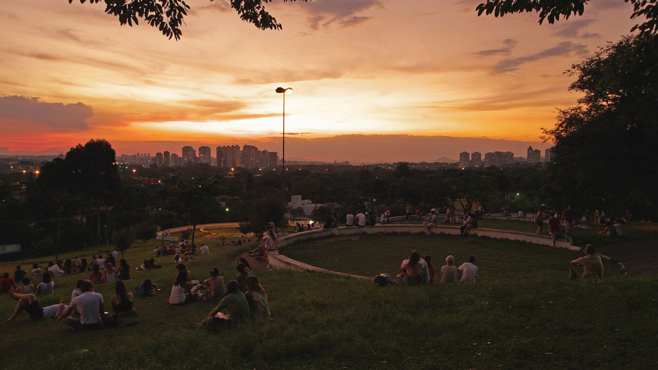 praca por do sol Destinos românticos SP: o que fazer na capital