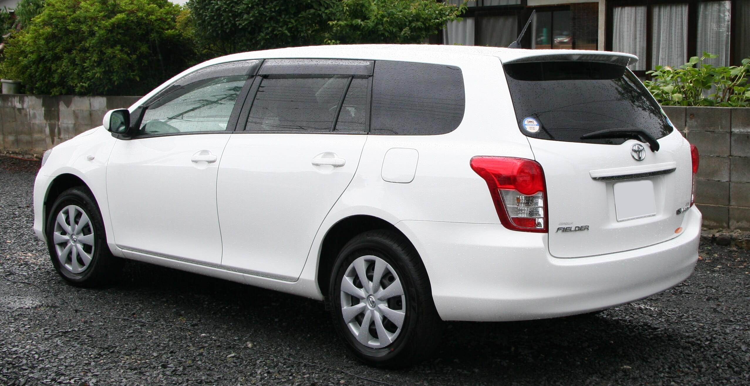 Toyota Corolla Fielder rear Carro fora de linha: devo vender agora ou esperar?