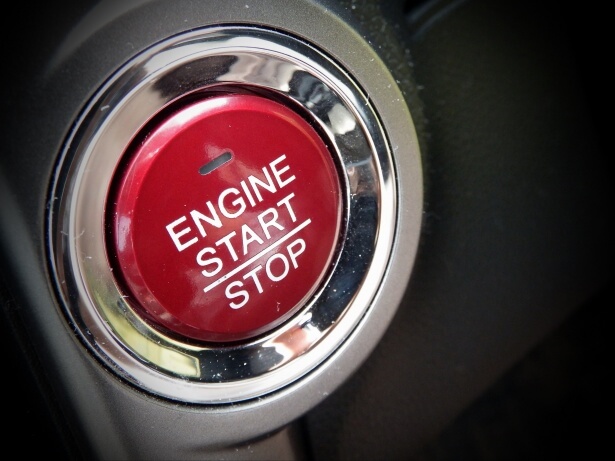 Carros com botão start stop: vale a pena instalar quando não vem de fábrica?