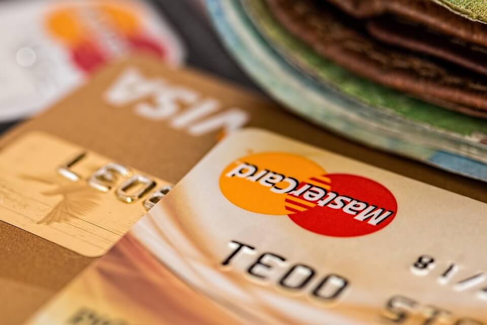 comprar veículo no cartão de crédito - Quais são as taxas de juros?